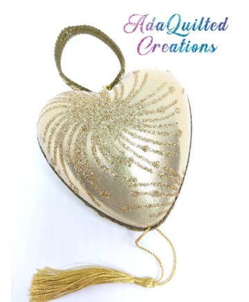 Golden kimekomi heart ornament
