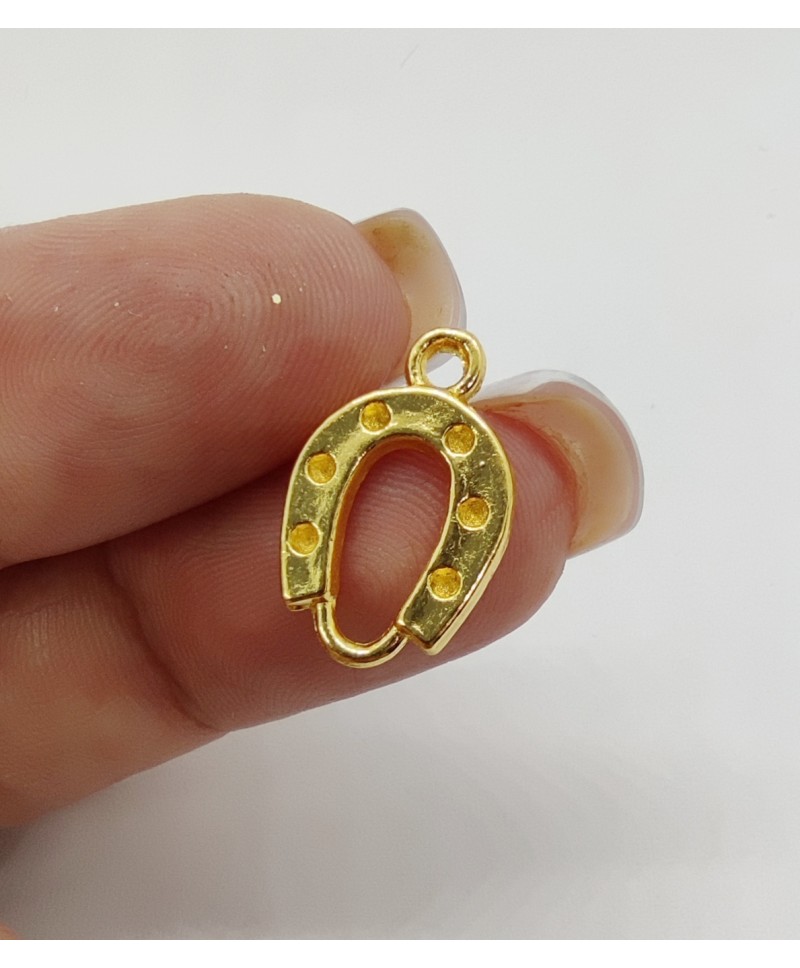 Golden Horseshoe lucky Charms Ada Quilted Creations