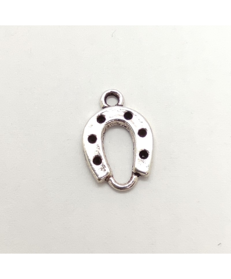 Silver Horseshoe lucky Charms Ada Quilted Creations