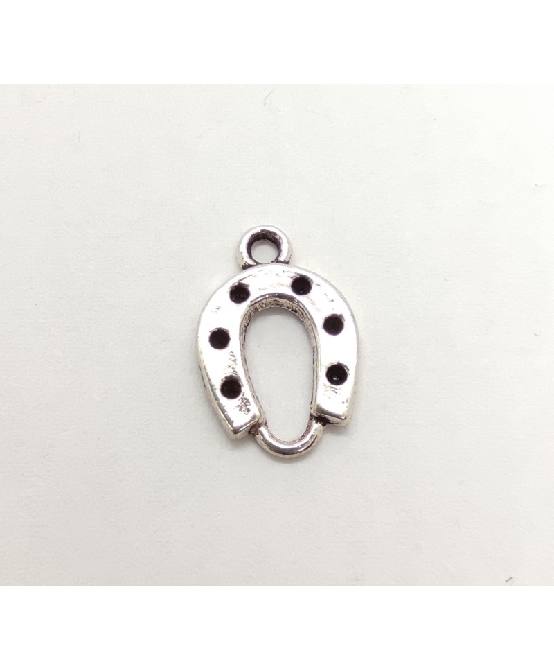 Silver Horseshoe lucky Charms Ada Quilted Creations